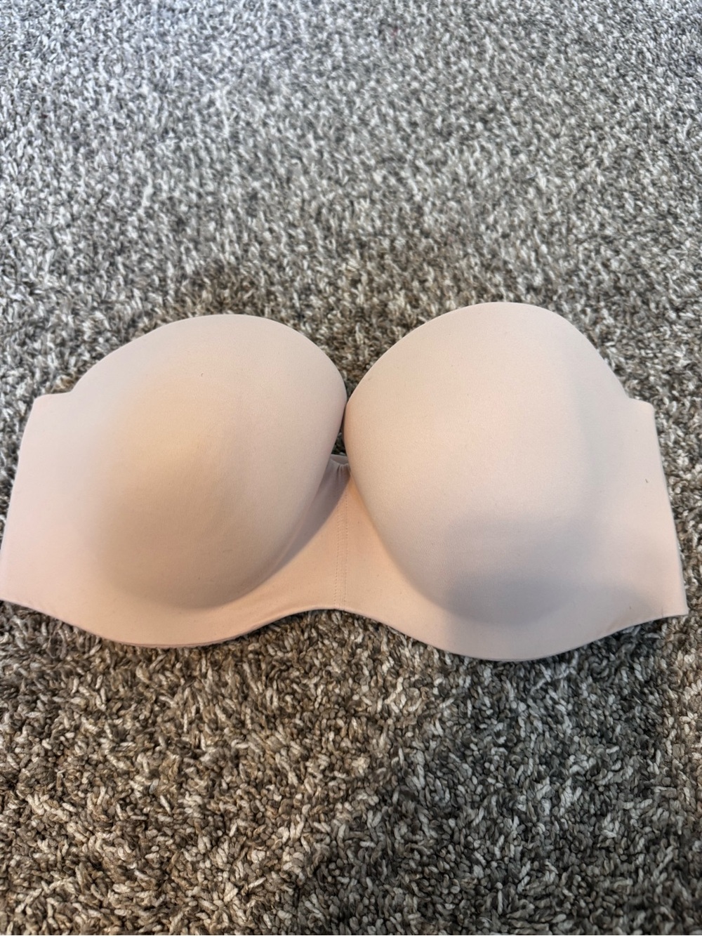 Chantelle Norah Strapless Bra 36DD Nude Beige Underwire Lace C13F50, no straps